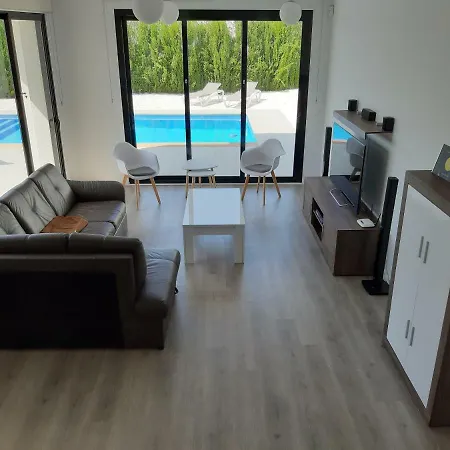 Villa La Marina Villa *