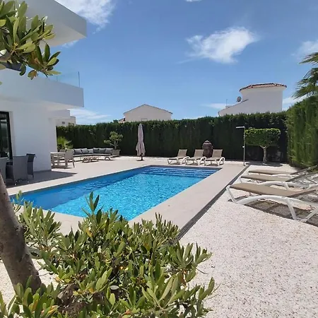 Villa La Marina La Mariña