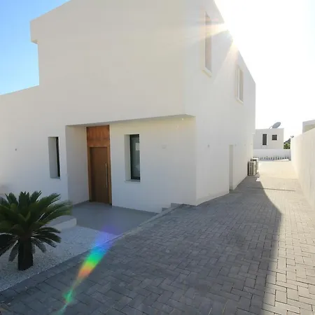 Villa La Marina Villa