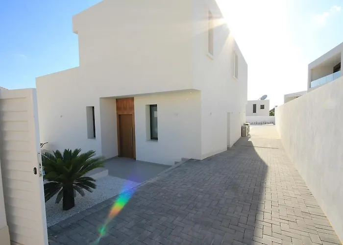 Villa La Marina Villa